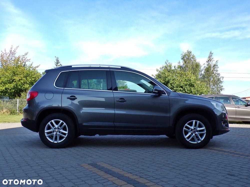 Volkswagen Tiguan 2.0 TDI DPF BlueMotion Technology Life - 8