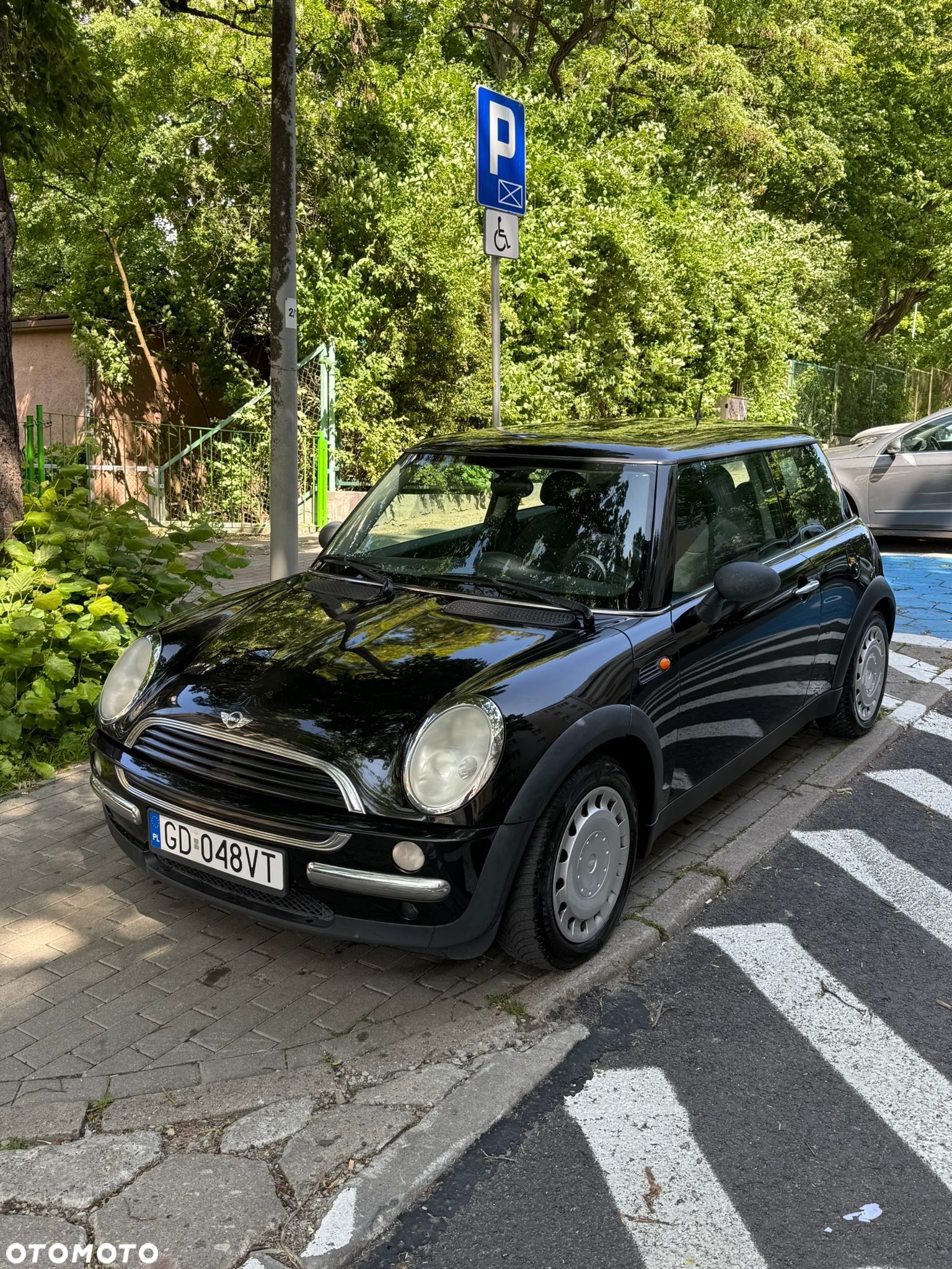 MINI ONE - 1