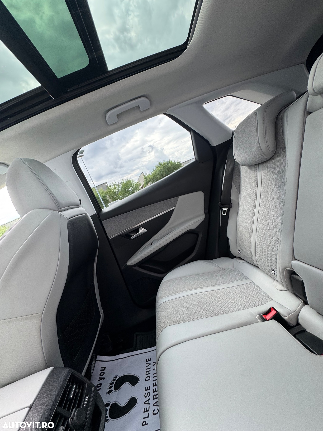 Peugeot 3008 - 24