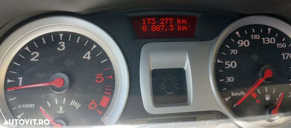 Renault Clio III 1.5 dCi Authentique - 3
