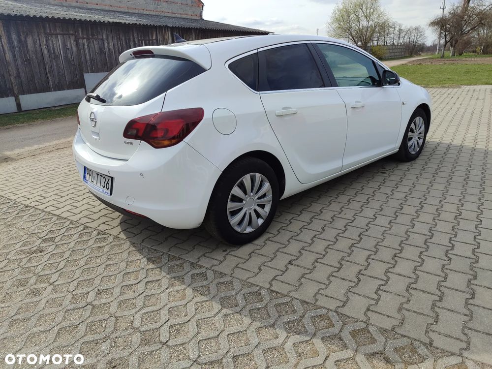 Opel Astra 1.7 CDTI - 6