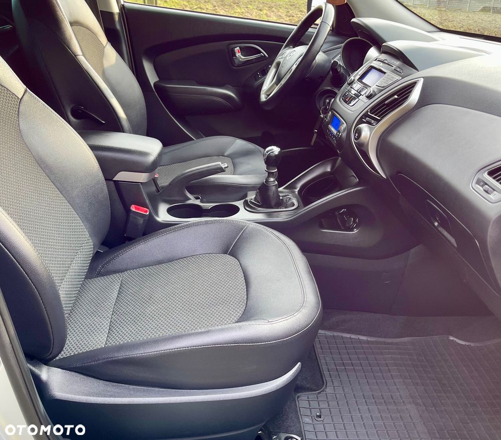 Hyundai ix35 1.6 2WD blue Comfort - 36