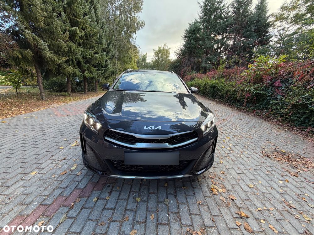 Kia XCeed 1.5 T-GDI Business Line DCT - 1