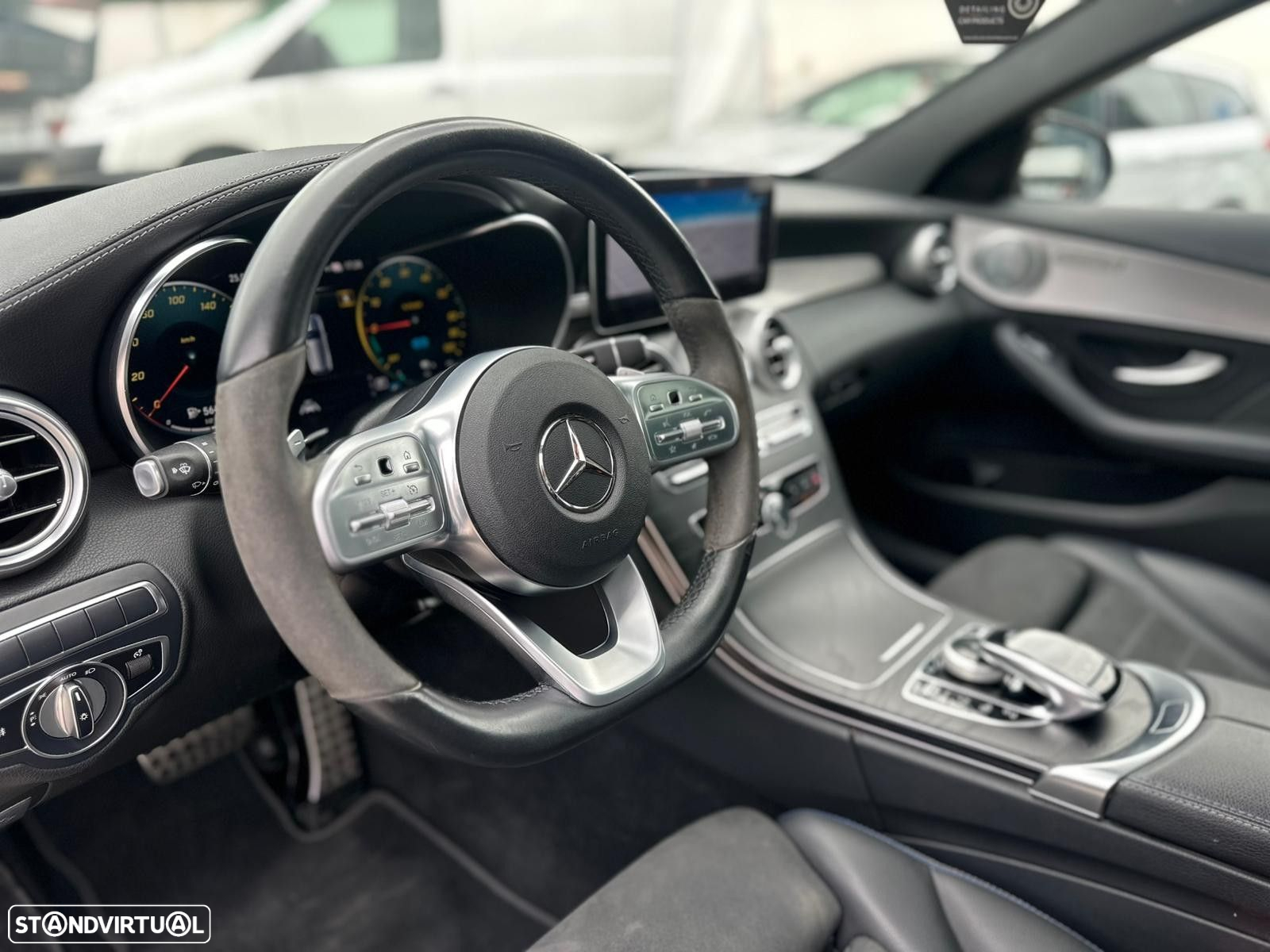 Mercedes-Benz C 300 de AMG Line - 12