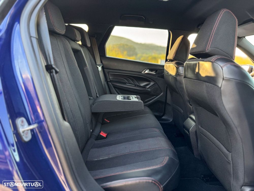 Peugeot 308 SW 2.0 BlueHDi GT Line - 23