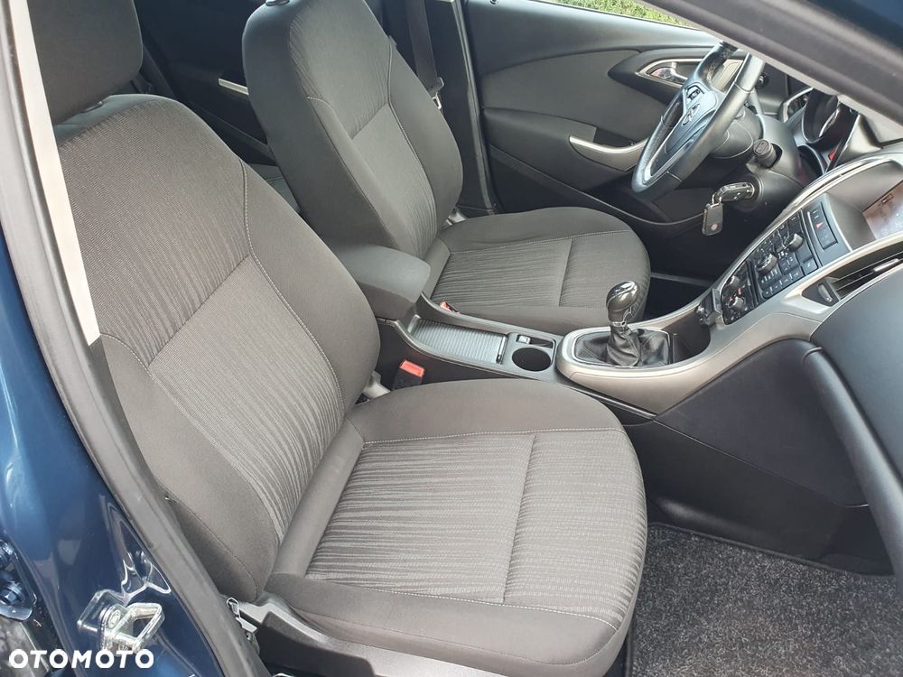 Opel Astra 1.4 Turbo Design Edition - 37