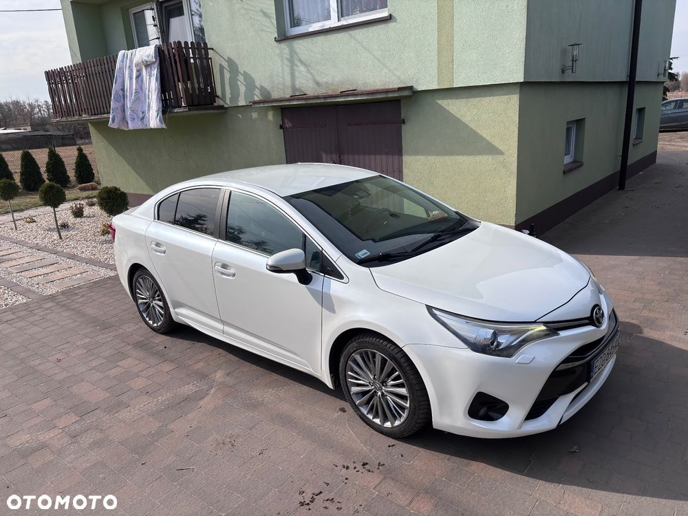 Toyota Avensis 2.0 D-4D Premium - 5