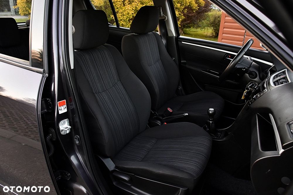 Suzuki Swift 1.2 4x4 Club - 28