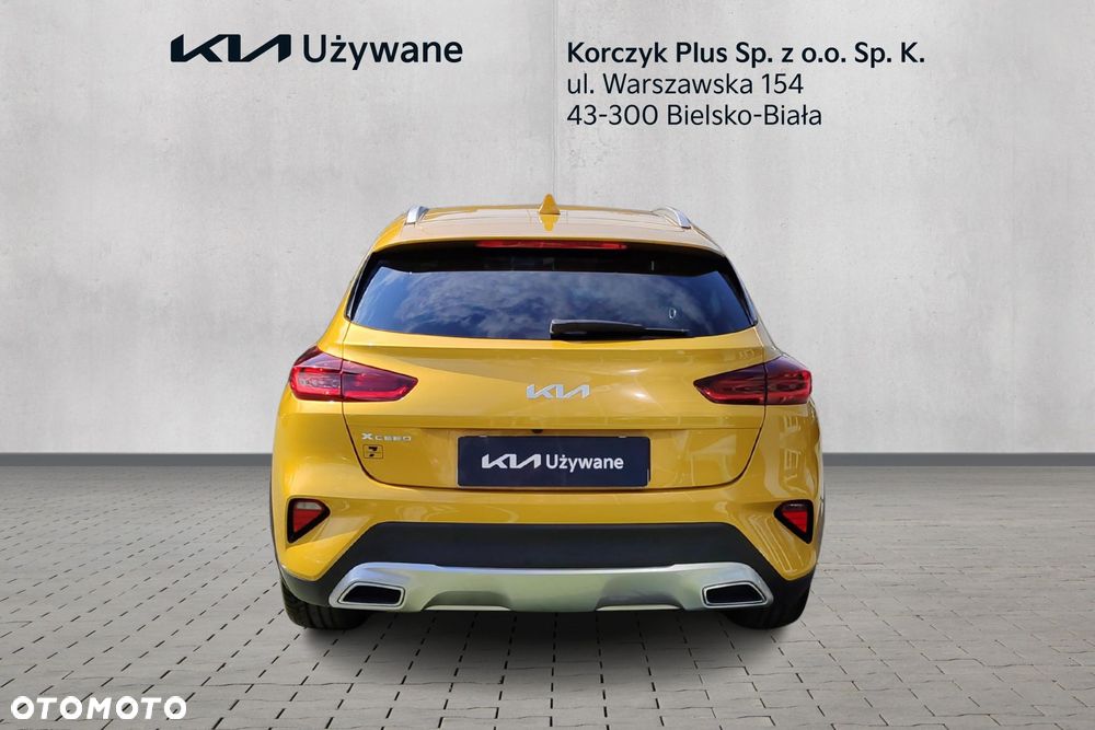 Kia XCeed 1.5 T-GDI M - 4