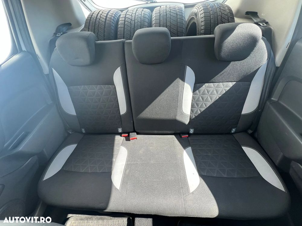 Dacia Sandero Stepway 0.9 TCe - 10