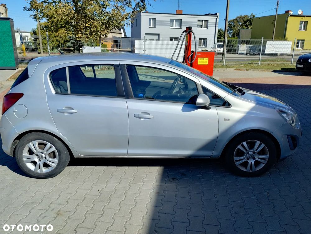 Opel Corsa - 5