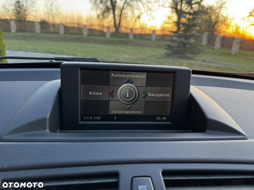 BMW Seria 1 120d - 8