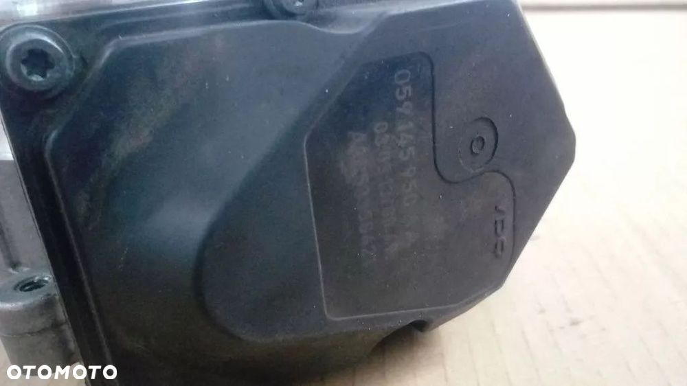 PRZEPUSTNICA 059145950AA VW AUDI 3.0 TDI - 4