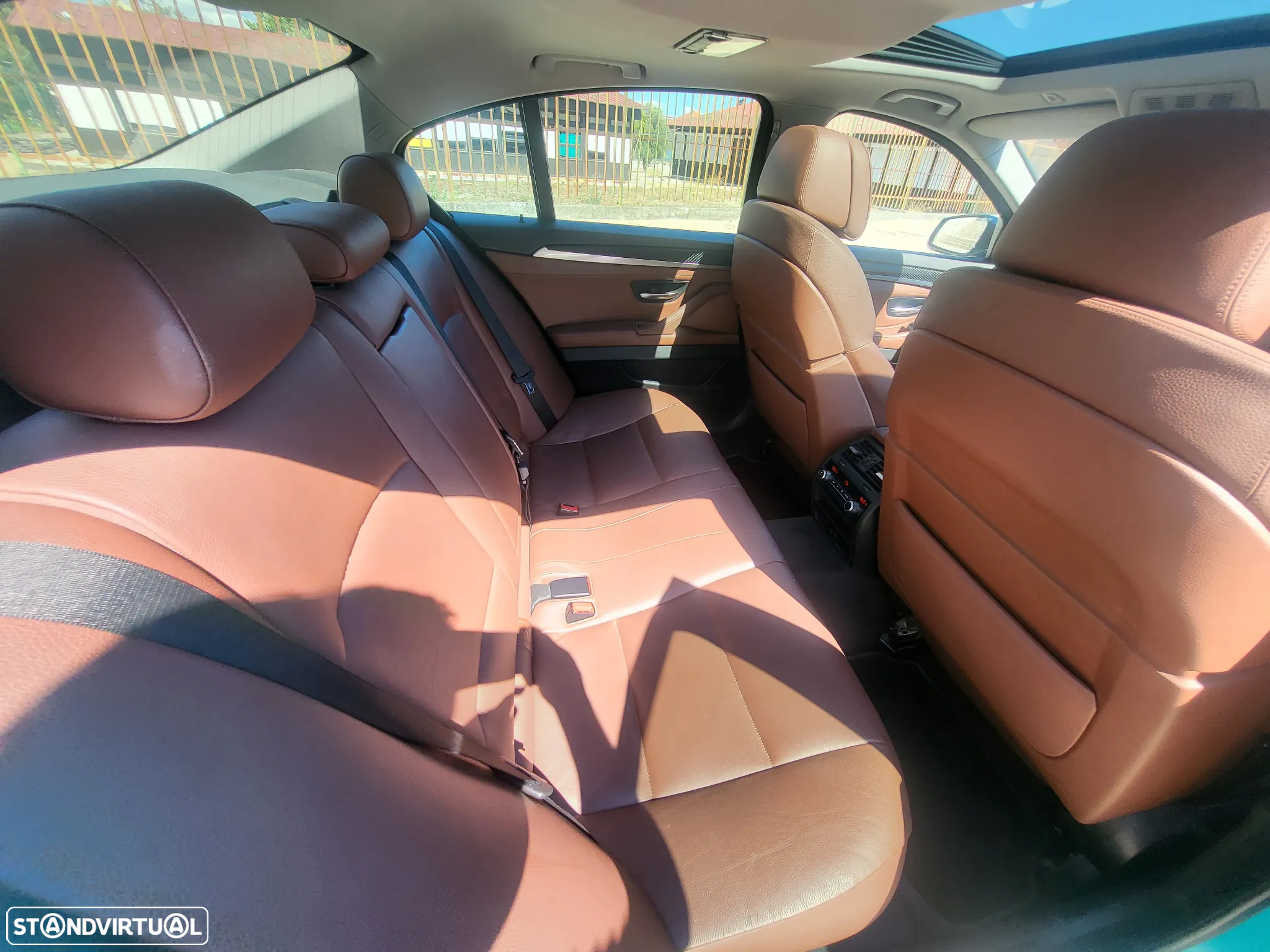 BMW 525 d Auto - 14