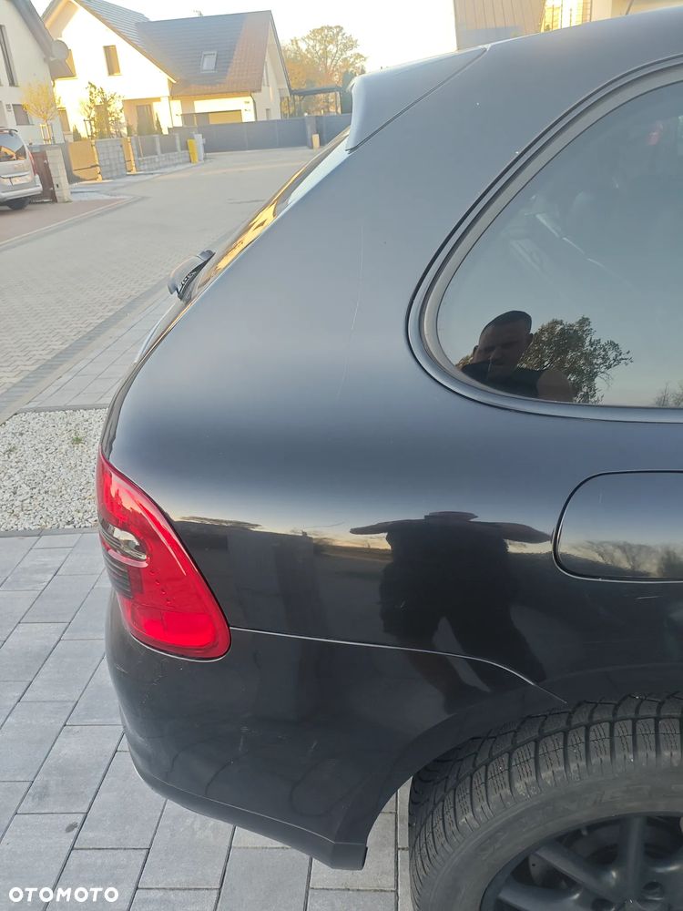 Porsche Cayenne - 12