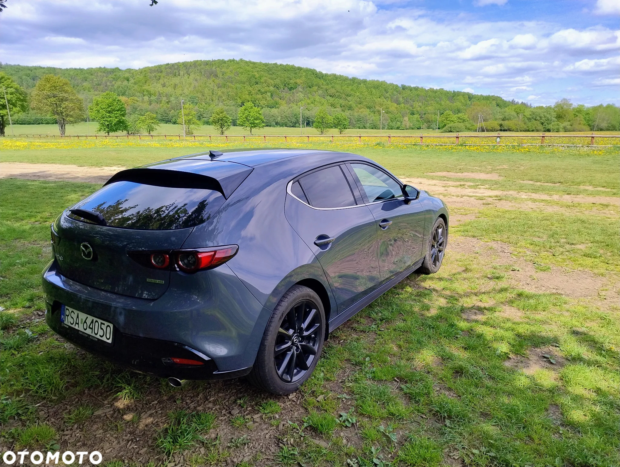 Mazda 3 - 4