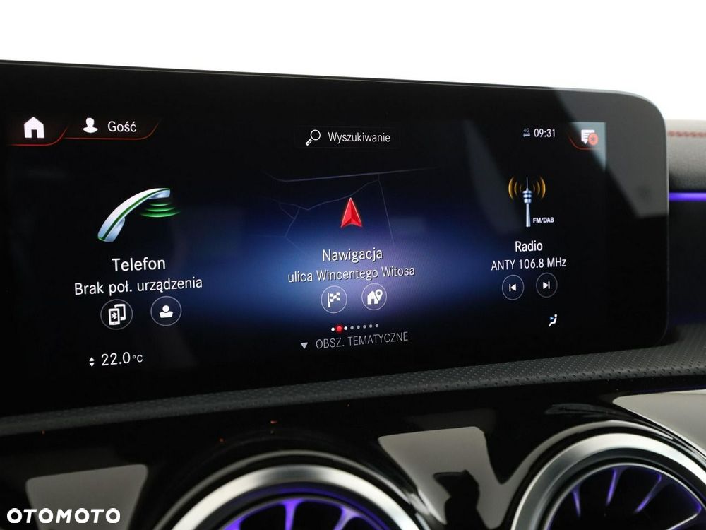 Mercedes-Benz CLA 200 d 8G-DCT AMG Line - 24