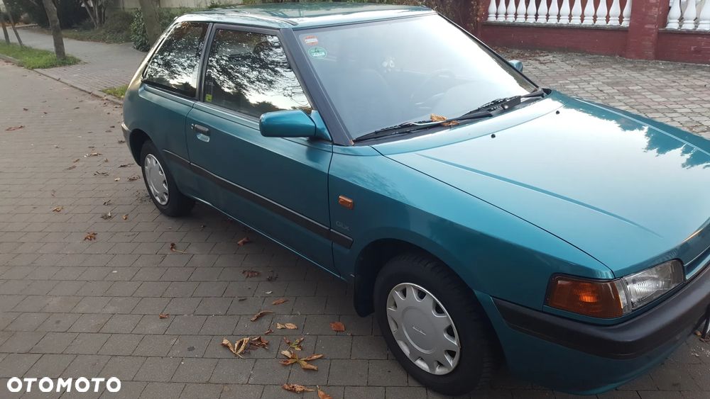Mazda 323 - 5