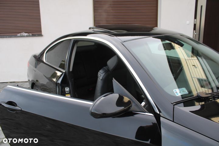 BMW Seria 3 330 Ci Edition Sport - 36
