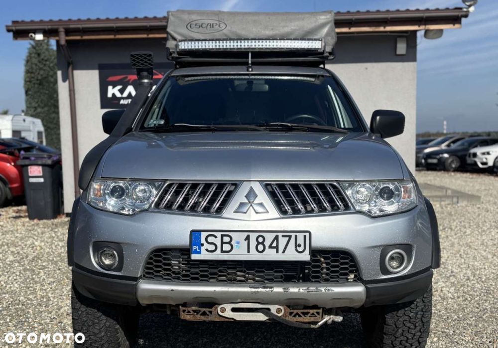 Mitsubishi L200 - 12