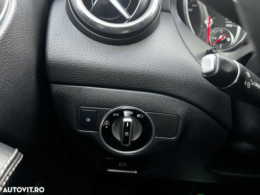 Mercedes-Benz CLA - 11