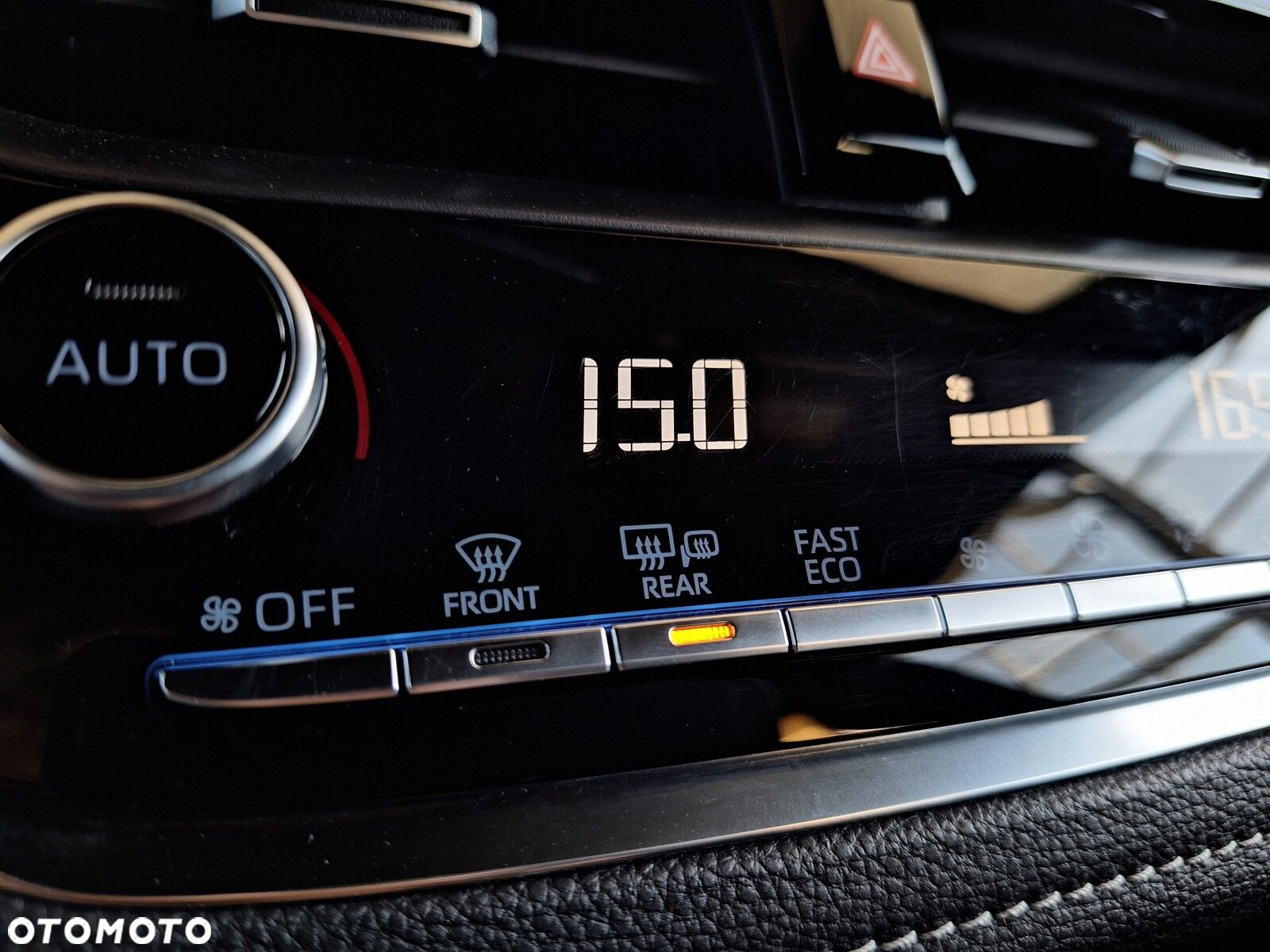 Toyota Corolla 1.8 Hybrid Comfort - 25