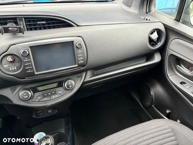 Toyota Yaris 1.5 Selection - 8