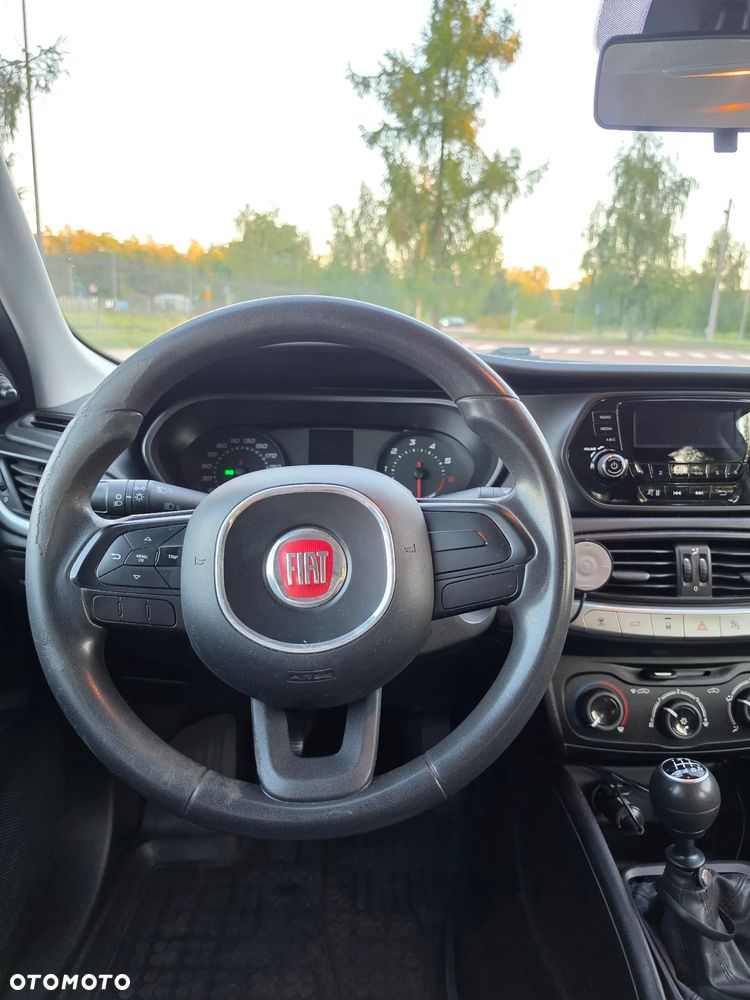 Fiat Tipo 1.4 16V - 12