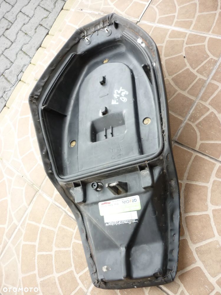 Owiewka felga osłona ogon podłoga Malaguti F12 - 30