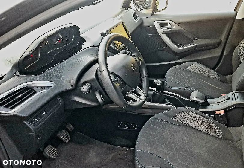 Peugeot 2008 1.2 Pure Tech Access - 9