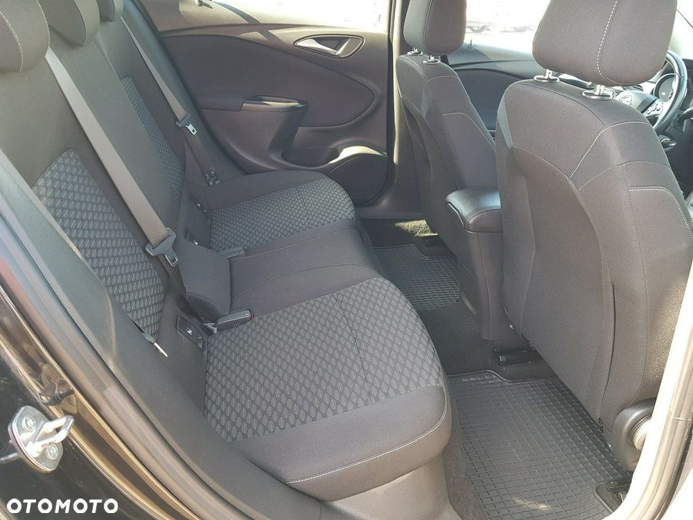 Opel Astra 1.4 Turbo Edition - 15