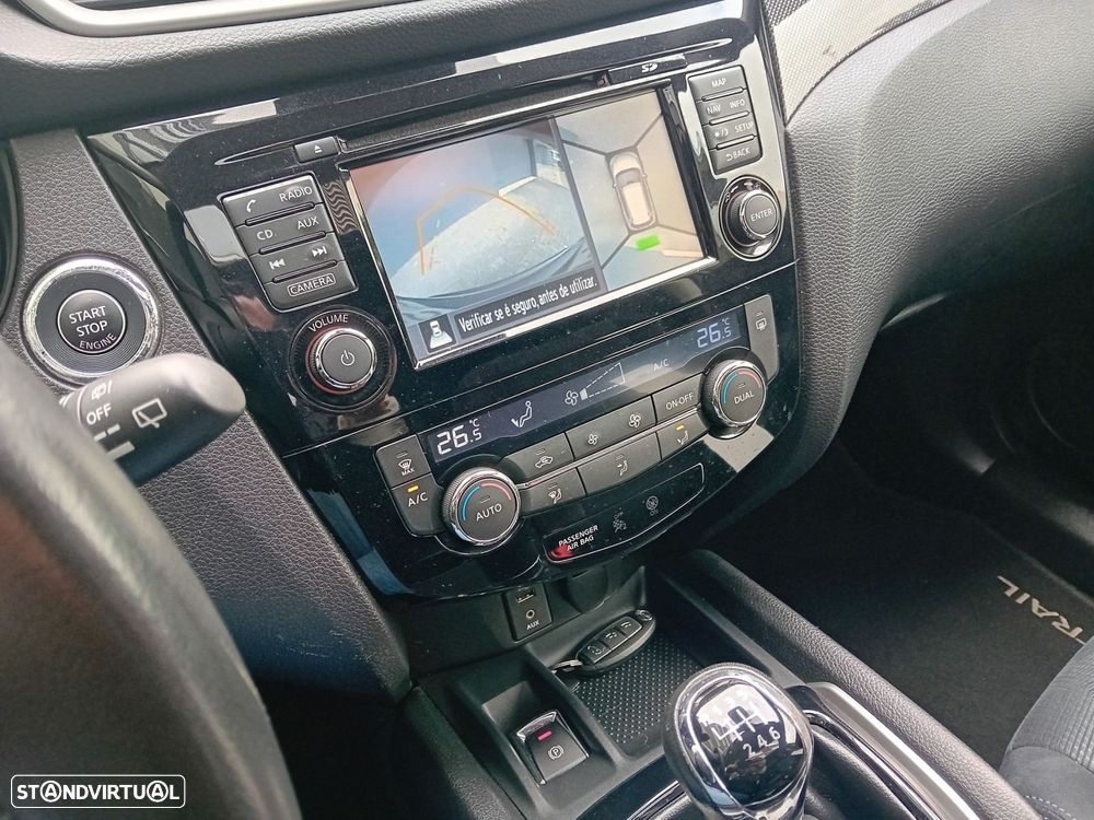 Nissan X-Trail 1.6 dCi 360 - 17