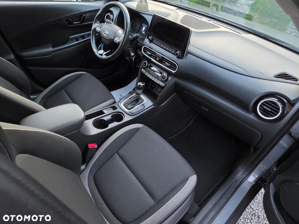 Hyundai Kona - 10