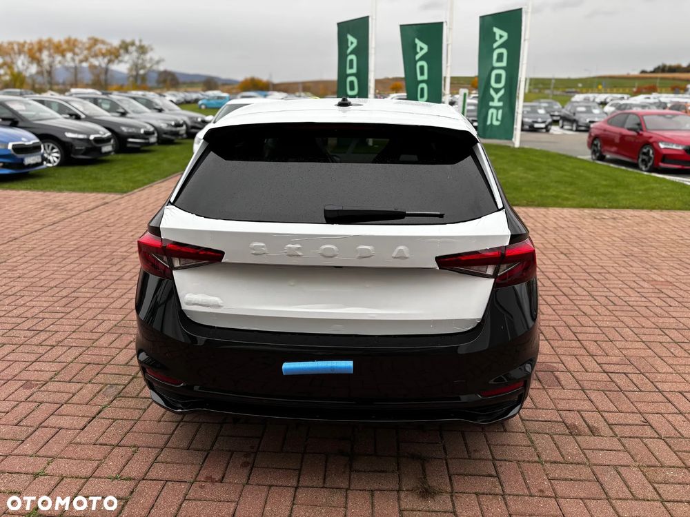 Skoda Fabia 1.5 TSI Monte Carlo DSG - 9