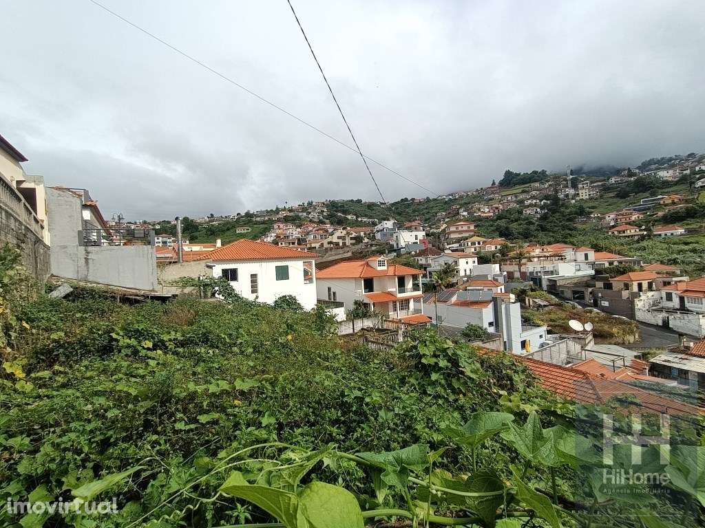 Moradia T2 em ruína para recuperar em Santo António - Funchal - Grande imagem: 5/49