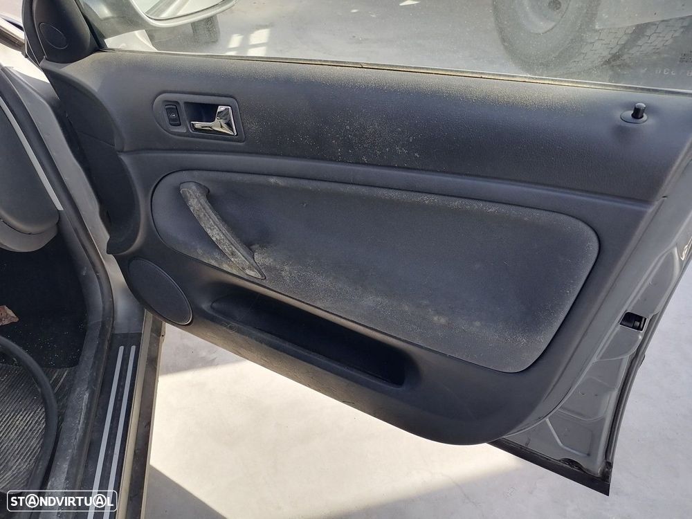 Peças Volkswagen Passat Variant (3B6) 2000 a 2005 - 9