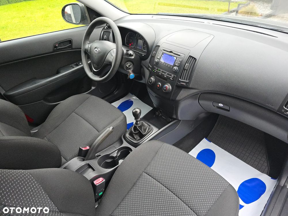 Hyundai i30 1.4 Comfort - 8