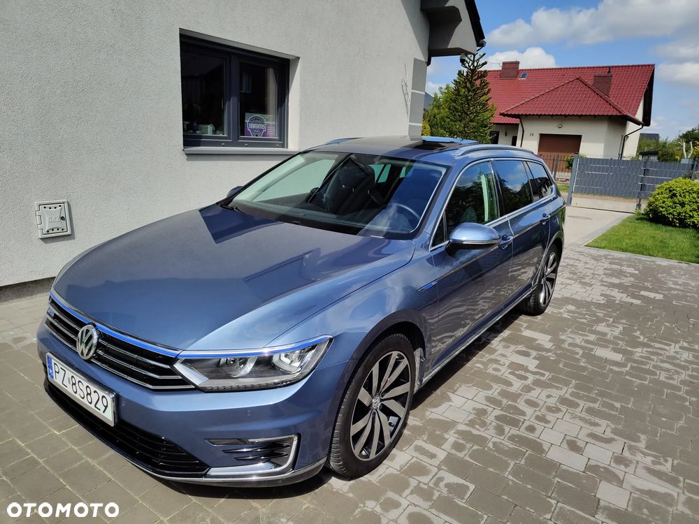 Volkswagen Passat - 9