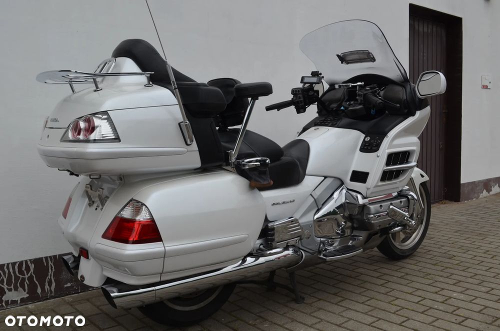 Honda GL - 3