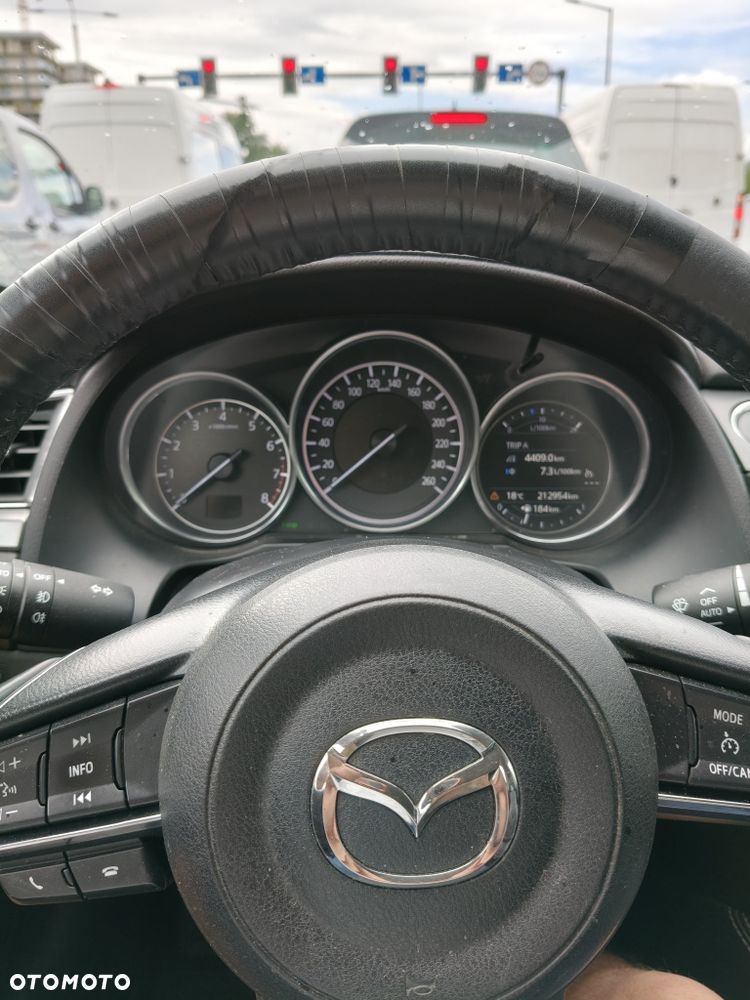 Mazda 6 - 8