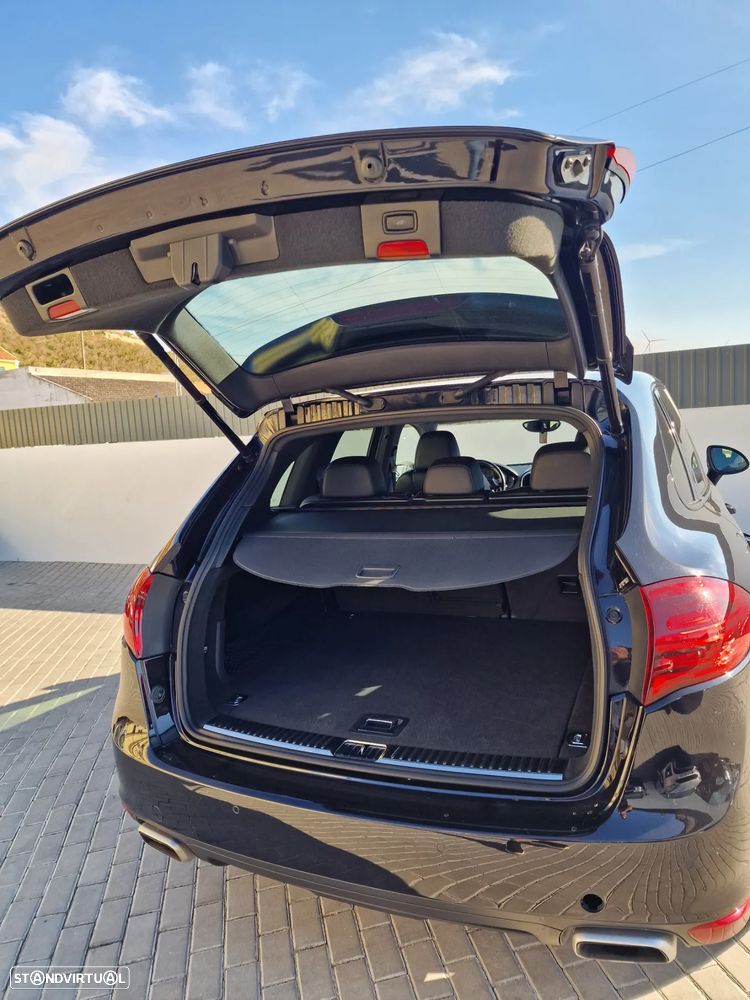 Porsche Cayenne II Platinum Edition - 11