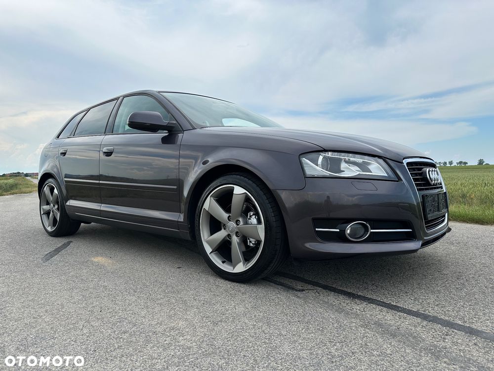 Audi A3 Sportback 1.8 TFSI Attraction - 2