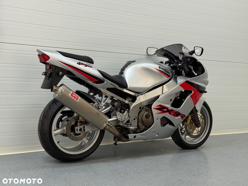 Kawasaki ZXR - 3
