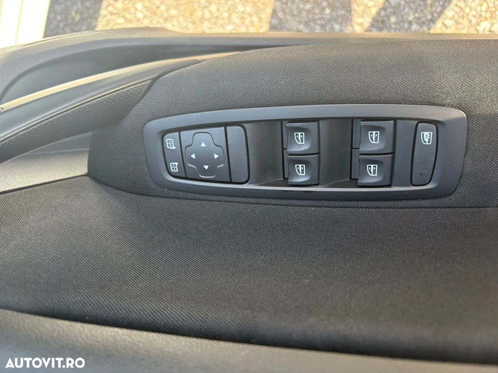 Renault Megane TCE 114 GPF Life - 12