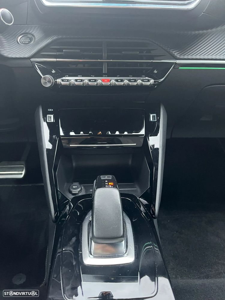 Peugeot e-208 GT Pack - 12