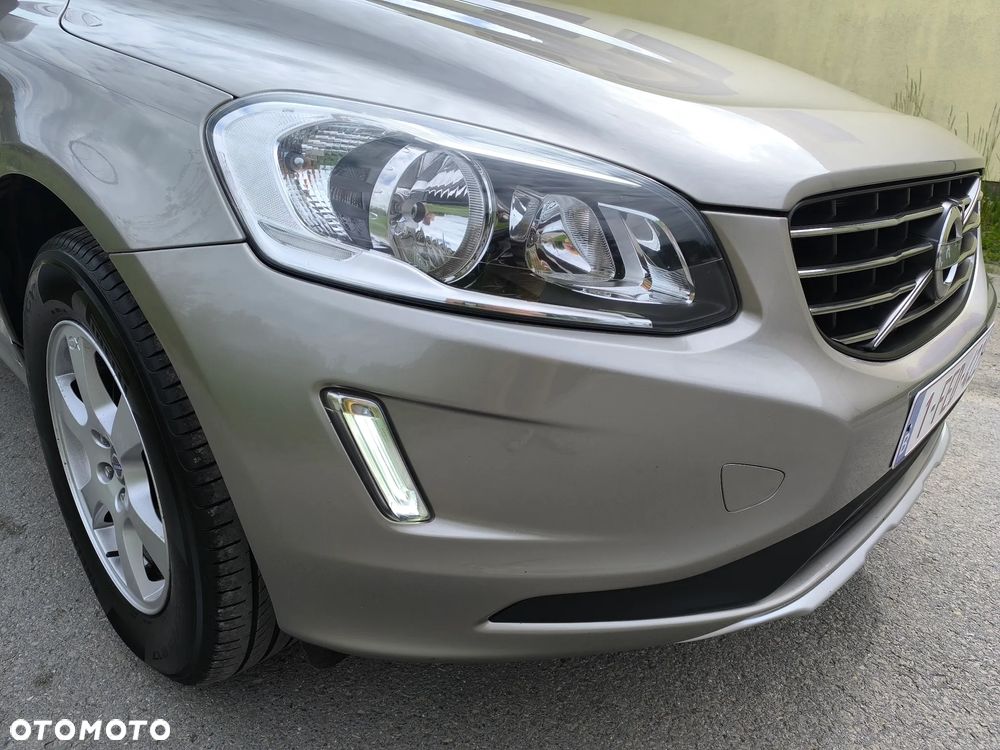 Volvo XC 60 D3 Momentum - 9