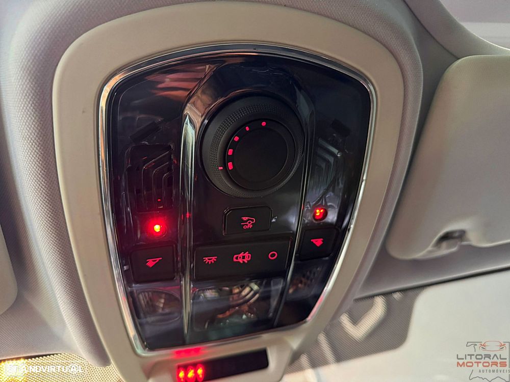 Peugeot 508 SW - 21