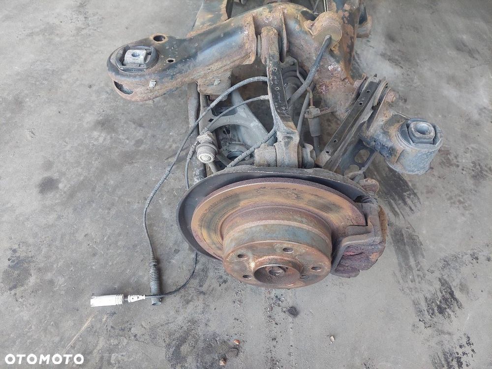 KOMPLETNE ZAWIESZENIE SANKI TYŁ + PÓŁOŚ LEWY PRAWY TYŁ BMW E46 LIFT 320D - 2