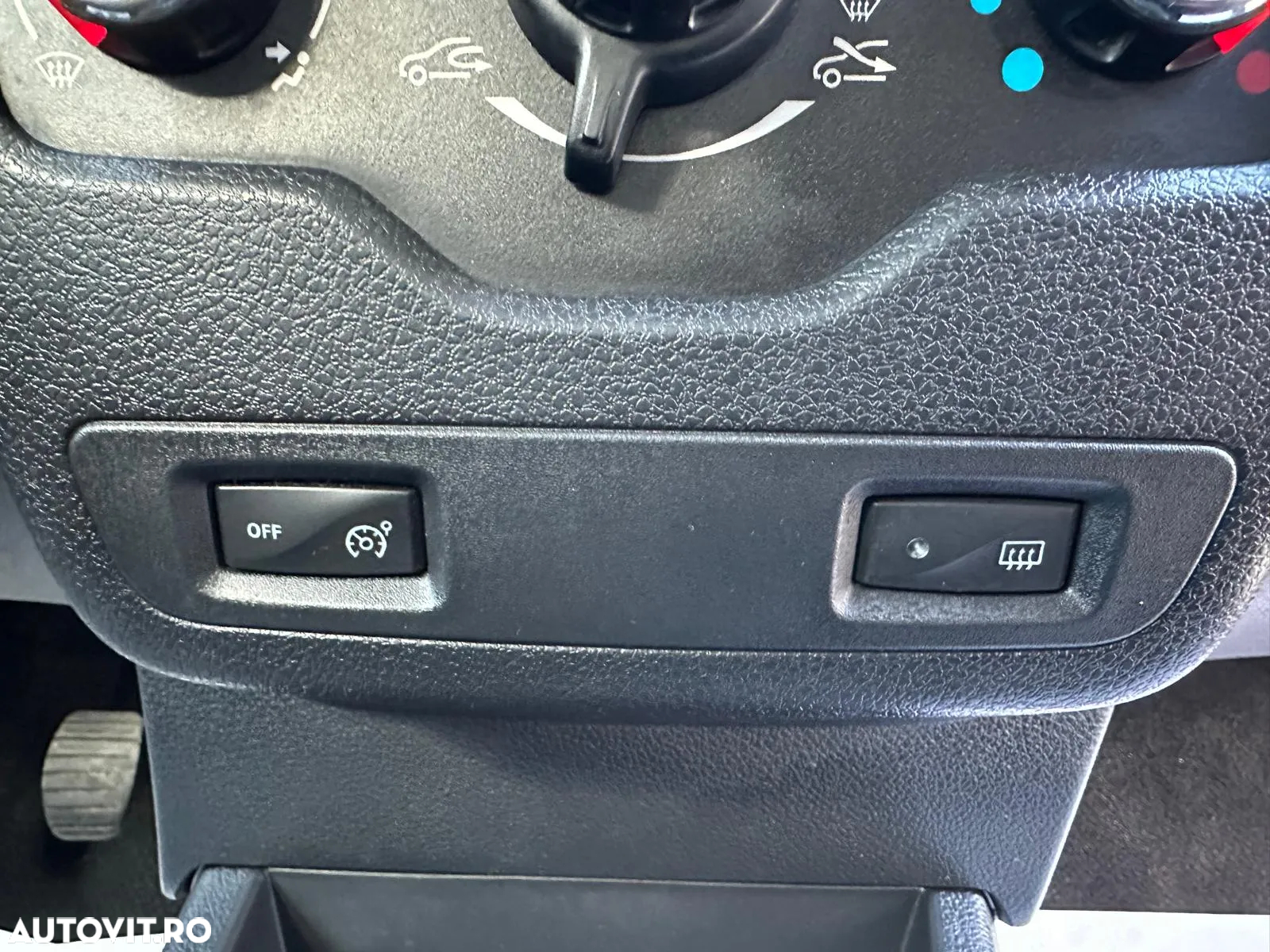 Dacia Lodgy 1.5 dCi Laureate - 14