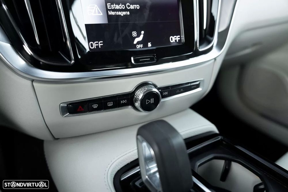 Volvo V60 2.0 T6 AWD TE Inscription Expression - 24
